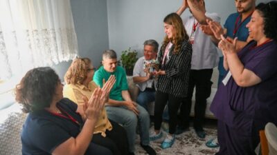 Bornova Belediyesi’nden özel bireye yürek ısıtan kutlama "Belediyecilik aynı zamanda