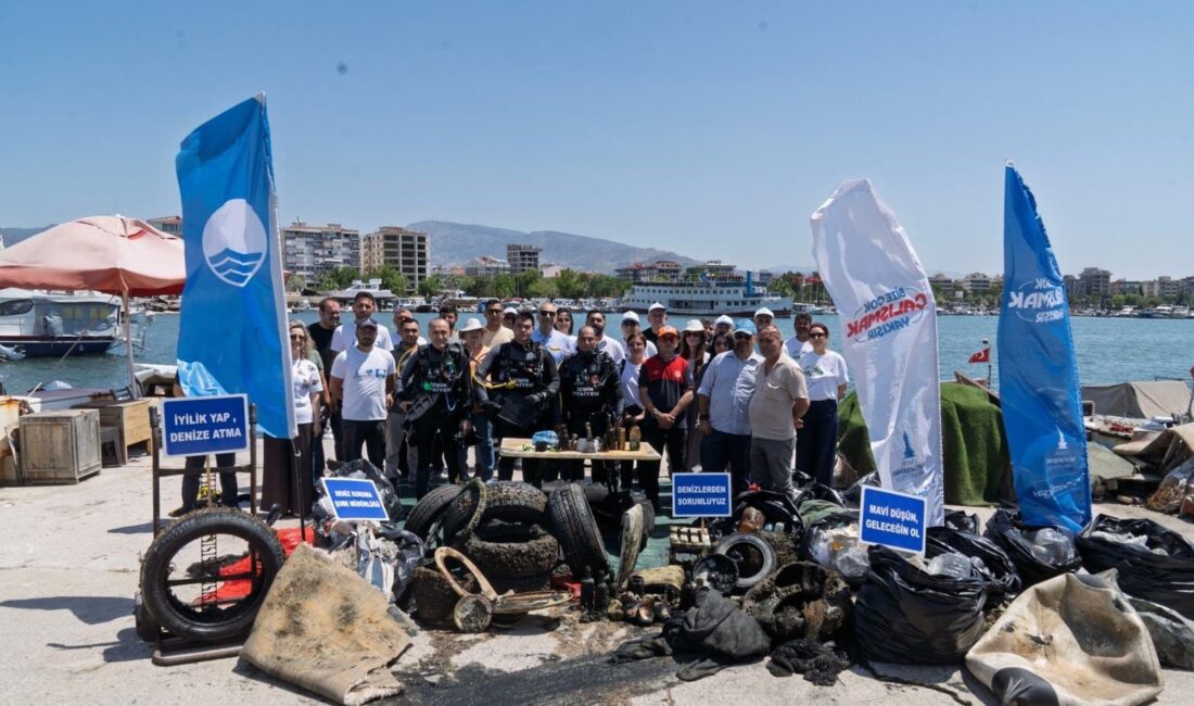 HABER/Sait TEMURİzmir’de bir kaç saatte denizden çıkarılanlar: “Araba lastiği, masa,