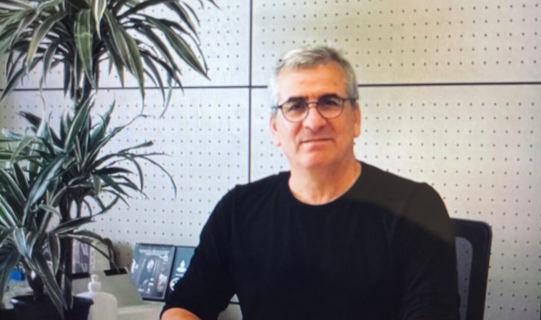 SÖYLEŞİ/Sait TEMURCumhuriyet Halk Partisi son günlerde ülkenin birinci gündemi. Evde,