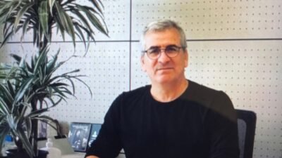 SÖYLEŞİ/Sait TEMURCumhuriyet Halk Partisi son günlerde ülkenin birinci gündemi. Evde,