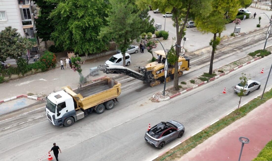 HABER/Sait TEMURİzmir Büyükşehir Belediye Başkanı Dr. Cemil Tugay, Torbalı ilçesini