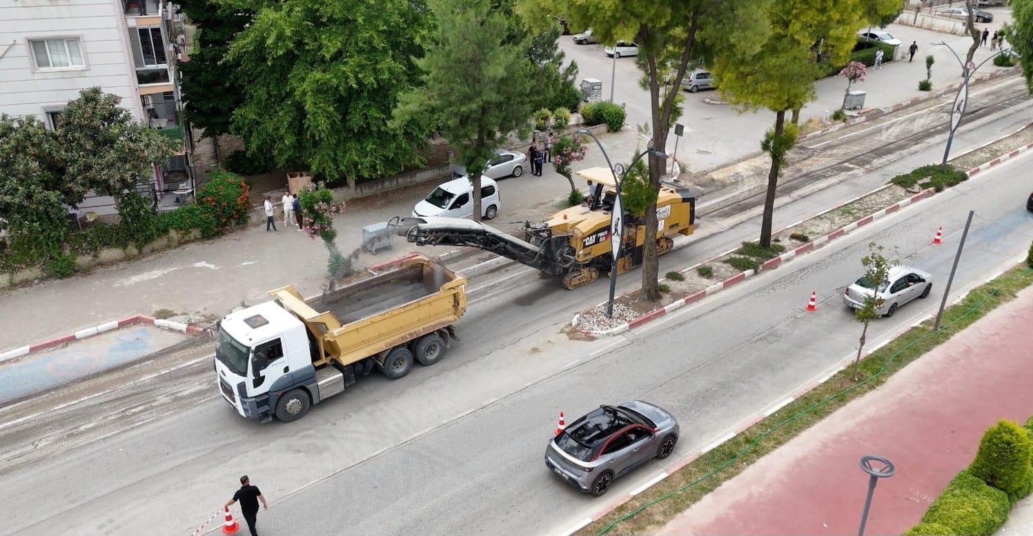 HABER/Sait TEMURİzmir Büyükşehir Belediye Başkanı Dr. Cemil Tugay, Torbalı ilçesini