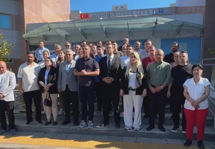 HABER/Sait TEMURSilivri Belediyesi’ne yönelik ‘yolsuzluk’ iddiasıyla yürütülen soruşturma kapsamında sabah