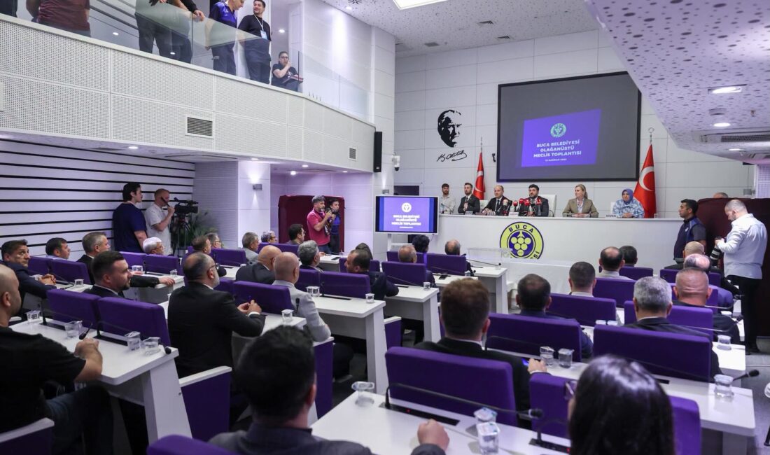 HABER/Sait TEMURBuca Belediye Başkanı Görkem Duman’ın görevden uzaklaştırılması sonrasında olağanüstü