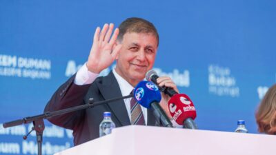 HABER/Sait TEMURİzmir Büyükşehir Belediye Başkanı Dr. Cemil Tugay ,yazı bir