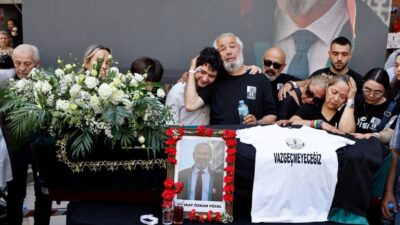 HABER/Sait TEMURİzmir Barosunun önceki Başkanı Avukat Özkan Yücel kalp krizi