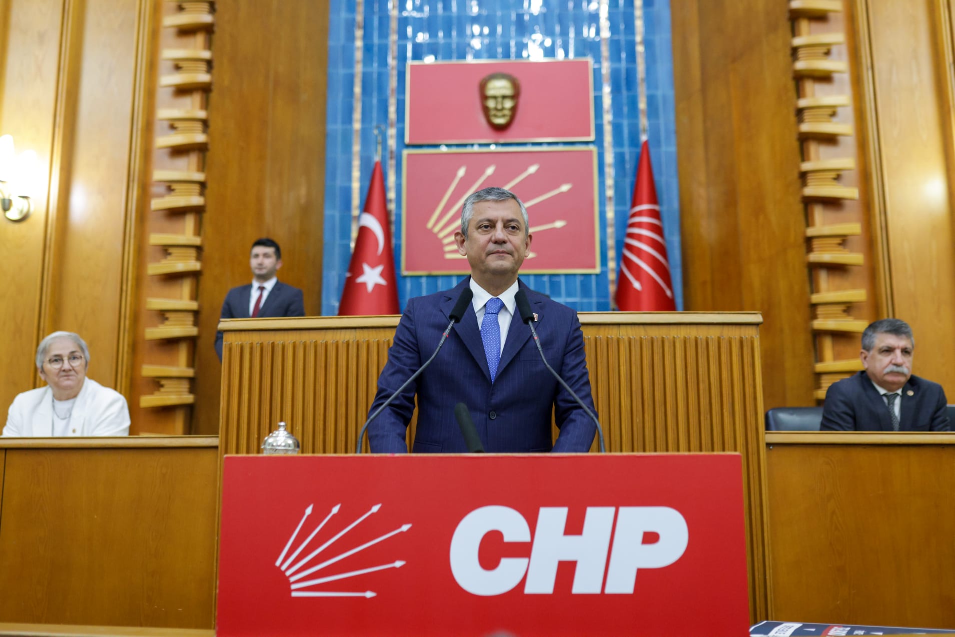 Ege Kritik/Sait TEMURCumhuriyet Halk Partisi lideri Özgür Özel, partisinin TBMM
