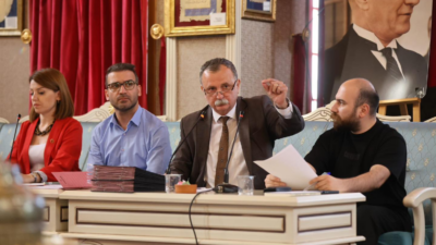Yunusemre Belediye Başkanı Semih Balaban, CHP Genel Başkanı Özgür Özel’e
