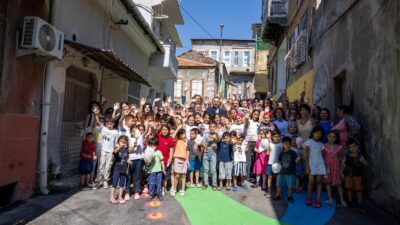 İzmir Büyükşehir Belediyesi, UNICEF Türkiye ve Ege Sağlık Vakfı iş