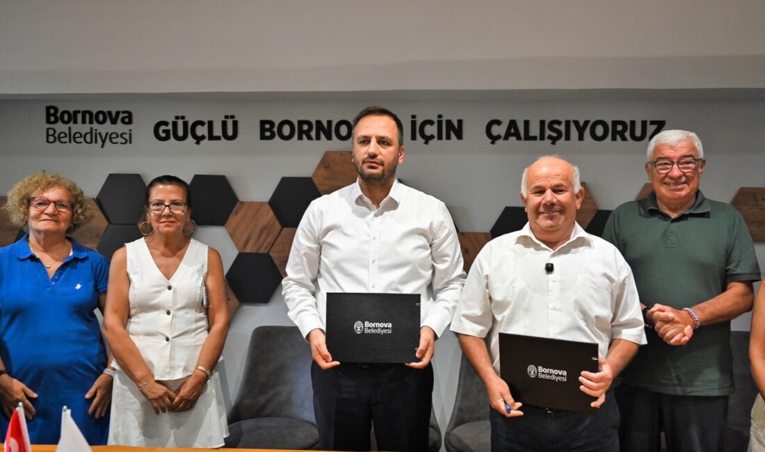 Bornova’da “Üçüncü Yaş Üniversitesi” dönemi başlıyor

