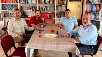 Ege Kritik/Sait TEMURCumhuriyet Halk Partisi’nde her saat, her dakika yeni