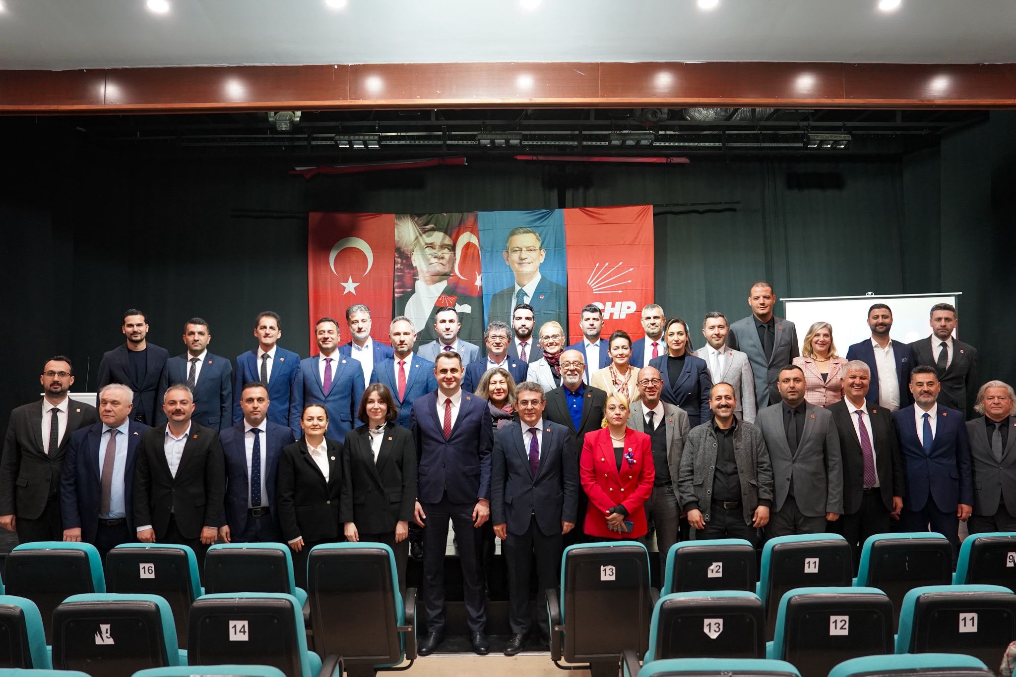Ege Kritik/Sait TEMURMahkeme kararıyla göreve gelen CHP Genel merkez yönetimi
