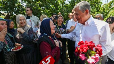 Ege Kritik/Sait TEMURCumhuriyet Halk Partisi lideri Özgür Özel, Niğde programına