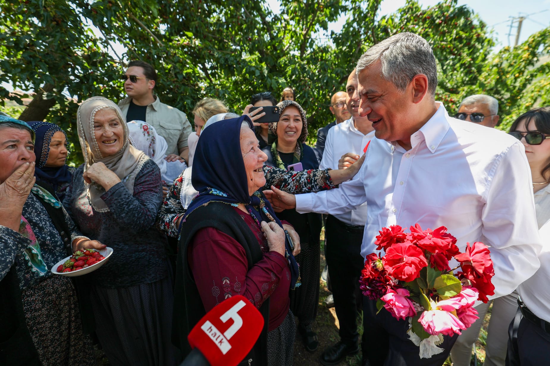 Ege Kritik/Sait TEMURCumhuriyet Halk Partisi lideri Özgür Özel, Niğde programına