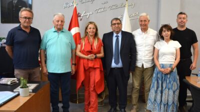 Ege Kritik/Sait TEMURBuca Belediye Başkanvekili Hüseyin Benzer, İzmir Gazeteciler Cemiyeti’ni