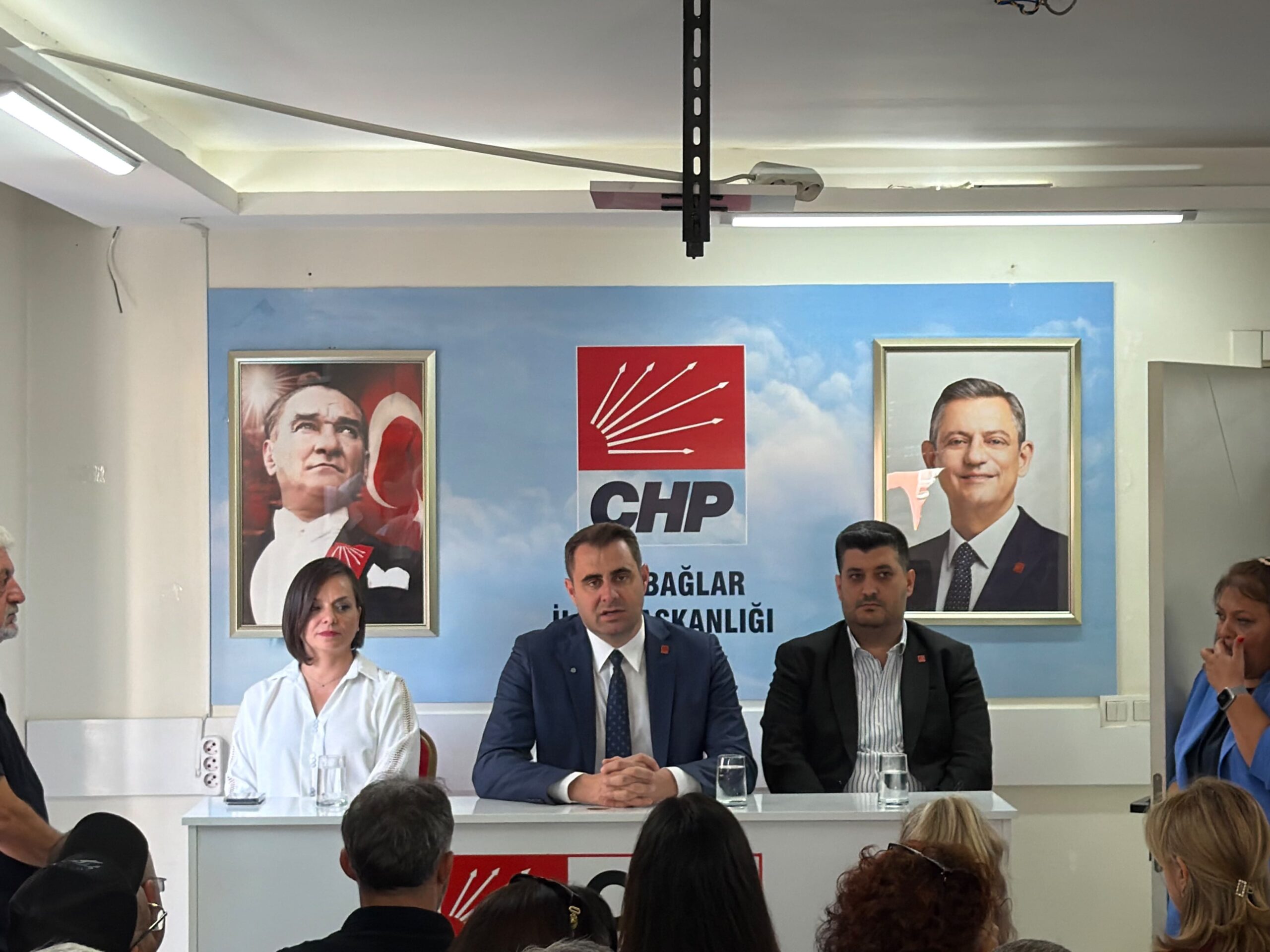 Ege /Sait TEMURCumhuriyet Halk Partisi İzmir Seçilmiş İl Başkanı Çağatay