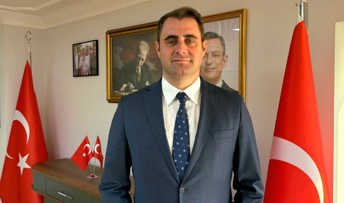 Ege Kritik/Sait TEMURCHP Seçilmiş İzmir İl Başkanı Çağatay Güç, CHP
