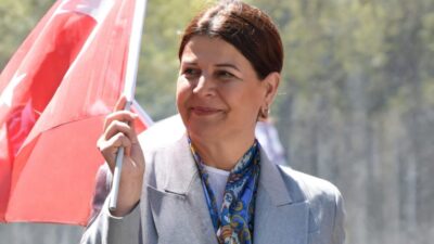 Ege Kritik/Sait TEMURFoça Belediye Başkanı Saniye Bora Fıçı siyasi gündemle