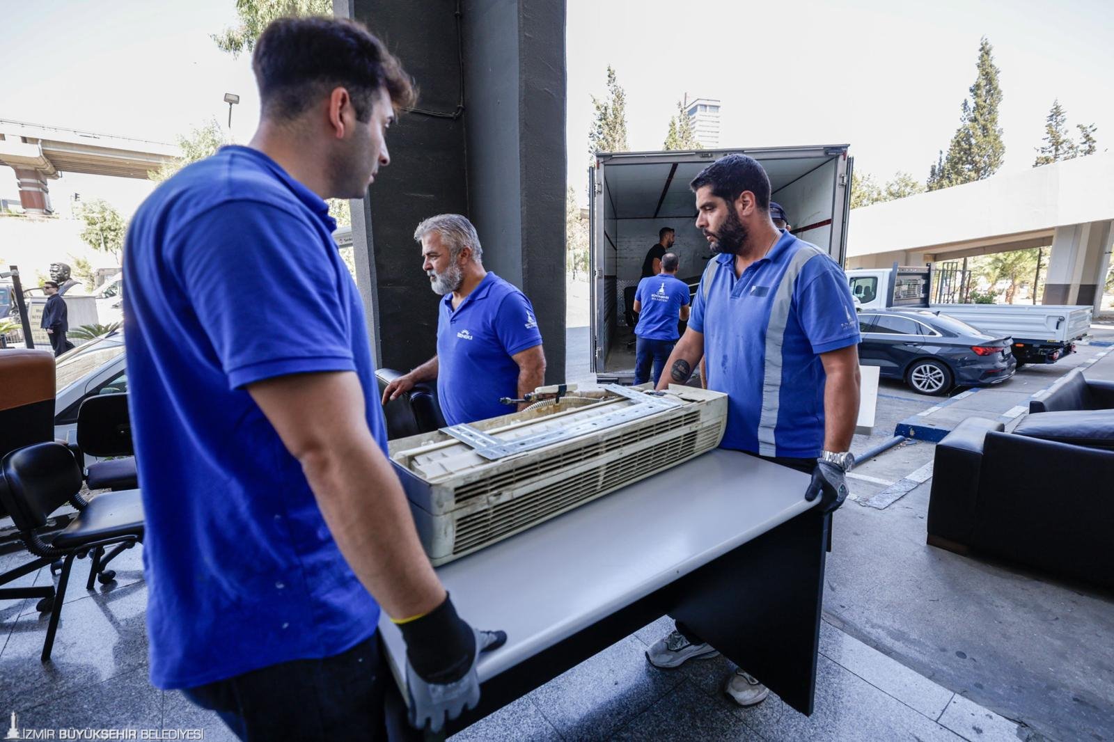 İzmir Büyükşehir Belediyesi, İZOTAŞ’a yönelik hukuki süreci tamamlayıp icra işlemlerini