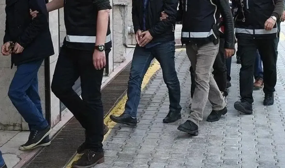 Ankara'da Etimesgut ve Sincan merkezli fuhuş soruşturmasında 18 kişi gözaltına