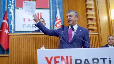 Ege Kritik/Sait TEMURYENİ Parti Genel Başkanı Özgür Özel, “İlk açık
