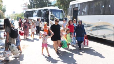 Ege Kritik/Sait TEMURKonak Belediyesi, sıcakların yüksek seviyelerde olduğu yaz günlerinde