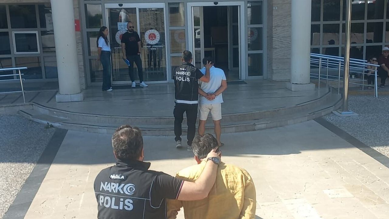 Muğla’da düzenlenen operasyonda, teknik ve fiziki takibin ardından durdurulan araçta