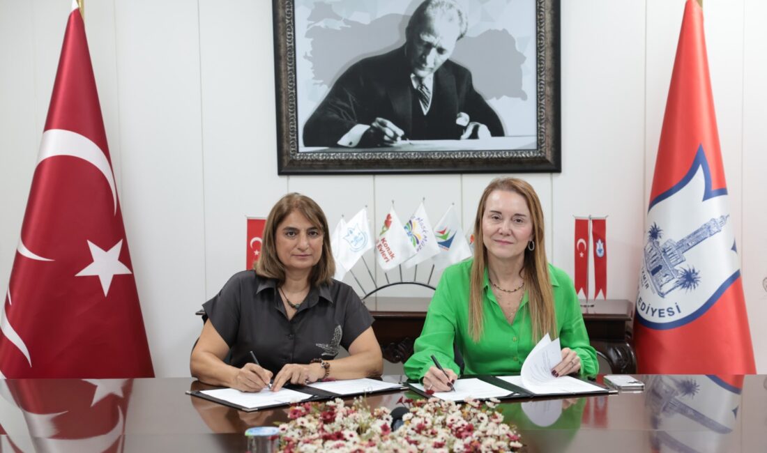 "Türkiye’de bir ilk: Konak’ta kadın cinayetlerine karşı güçlü iş birliği