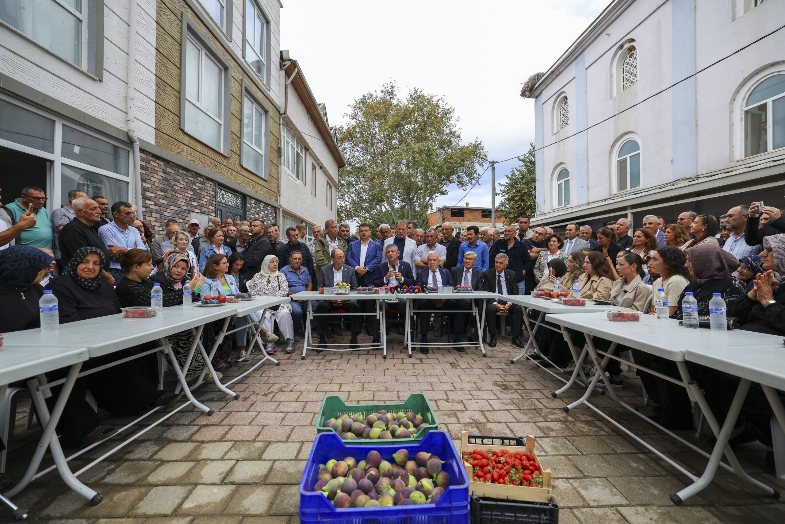 Ege Kritik/Sait TEMUR YENİ Parti Genel Başkanı Özgür Özel, Bursa