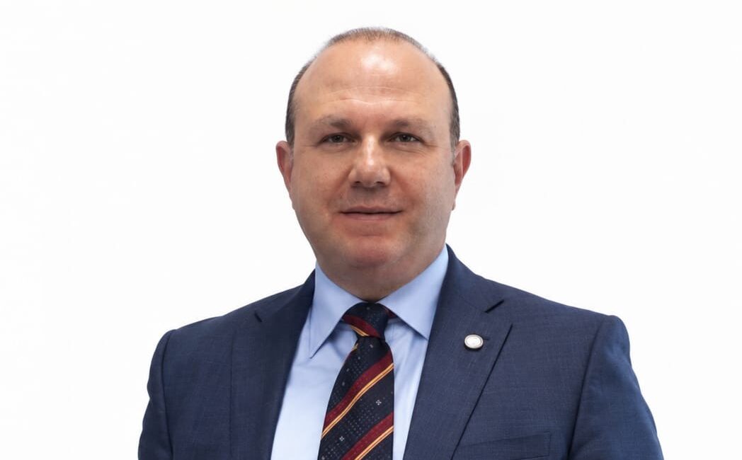 Ege Kritik/Sait TEMUR Yeni Parti ilçe örgütlerinde delege seçimleri yapıldı.