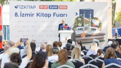 Ege Kritik/Sait TEMUR “Kültürpark’ta edebiyat şöleni başladı” İZKİTAP – 8.